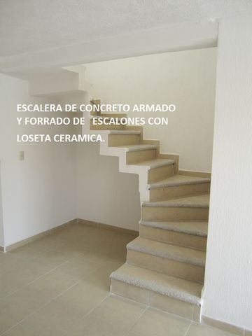 ESCALERAS  CON ANTIDERRAPANTE